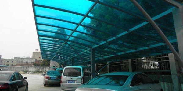 陽光板雨棚如何安裝？陽光板雨棚安裝注意事項